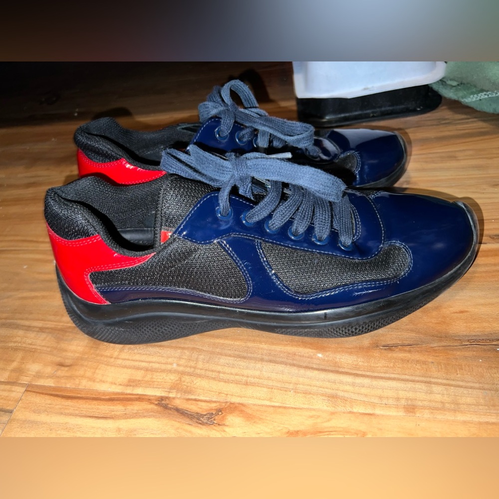 Used PRADA SPORT
Patent Leather Colorblock Pattern Sneakers - Picture 6 of 8